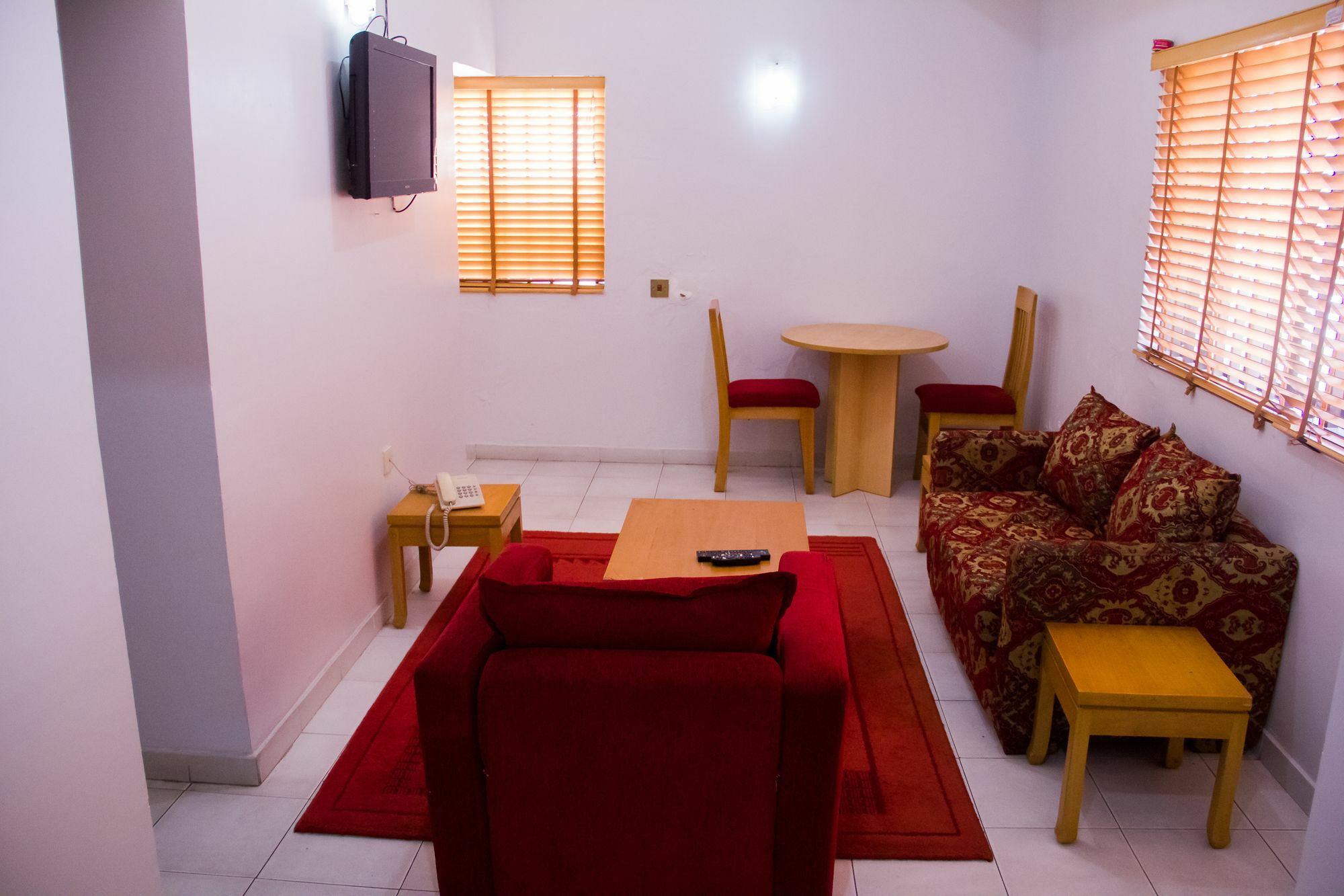 La Patriache Lodge Aliayabiagba Екстериор снимка